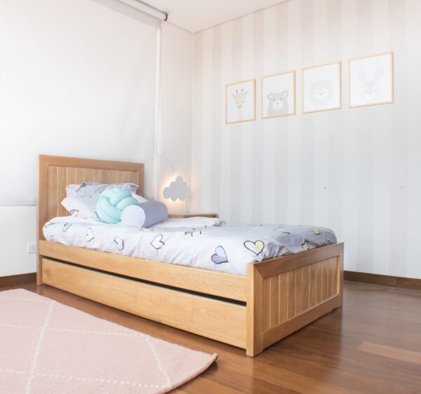 cama en madera,cama,camas para niños.